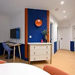 Luxurious 2-Bedroom Flat Close To Angel Stn