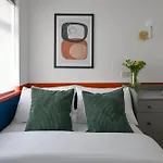 Luxurious 2-Bedroom Flat Close To Angel Stn
